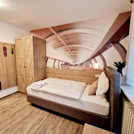 Hotel Rheintal 카펠그라펜하우젠 외부 사진